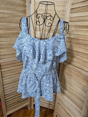 SWEET RAIN Blue & WHITE TIE BACK OPEN LOWER BACK TOP SIZE Large